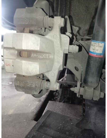 Recambio de pinza de freno trasera izquierda para toyota prius+ eco referencia OEM IAM 4785047060  