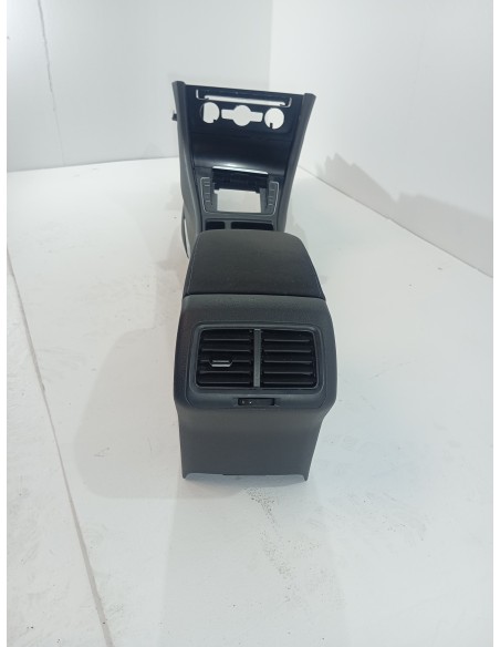 Recambio de apoyabrazos central para volkswagen golf vii lim. gte referencia OEM IAM   