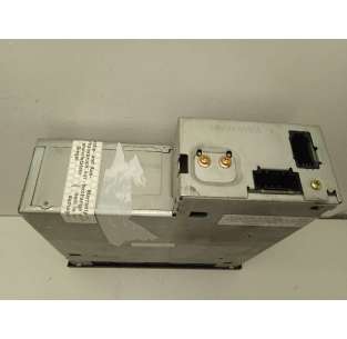 SISTEMA AUDIO / RADIO CD... 2