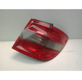 PILOTO TRASERO DERECHO...