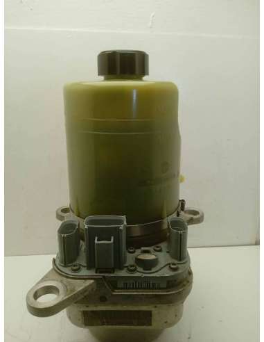 BOMBA DIRECCION FORD FOCUS BERLINA...