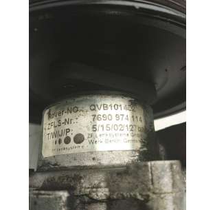 BOMBA DIRECCION LAND ROVER... 2