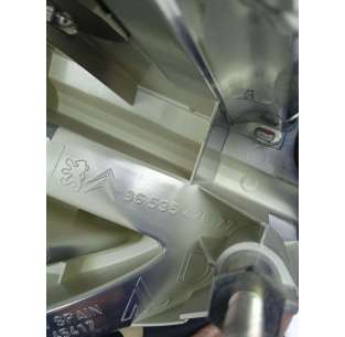 PILOTO TRASERO DERECHO... 2