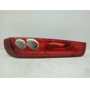 PILOTO TRASERO DERECHO FORD...