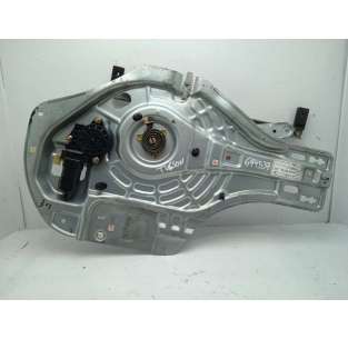 ELEVALUNAS DELANTERO...