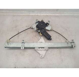 ELEVALUNAS TRASERO DERECHO...