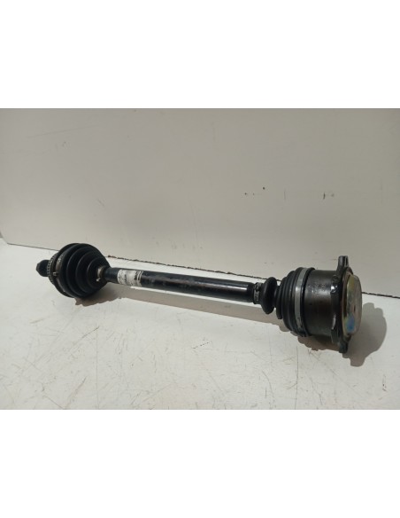 Recambio de transmision delantera izquierda para audi a4 avant (b5) 2.5 v6 24v tdi referencia OEM IAM 8D0407271DL  