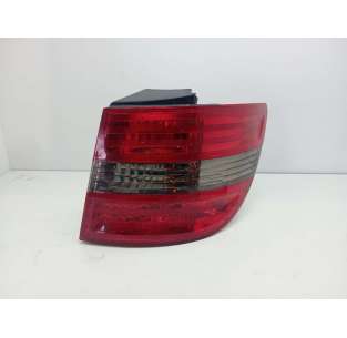 PILOTO TRASERO DERECHO...