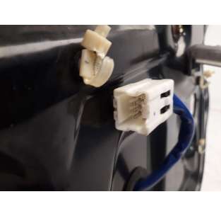 ELEVALUNAS DELANTERO... 2