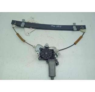 ELEVALUNAS TRASERO...