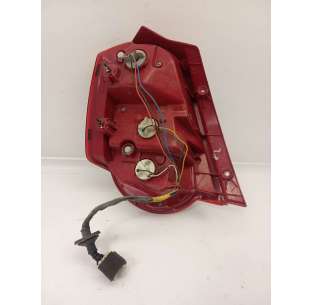 PILOTO TRASERO DERECHO... 2