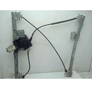 ELEVALUNAS DELANTERO...