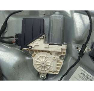 ELEVALUNAS TRASERO... 2