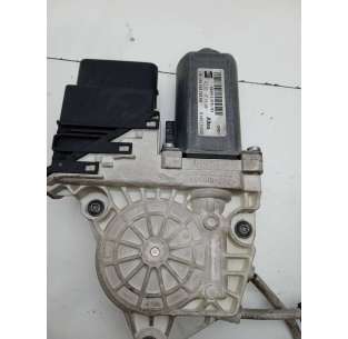 ELEVALUNAS TRASERO...