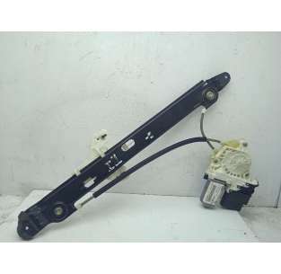 ELEVALUNAS TRASERO...