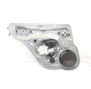 ELEVALUNAS TRASERO...