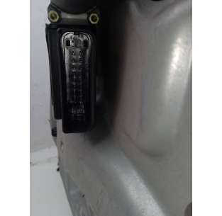 ELEVALUNAS TRASERO DERECHO... 2