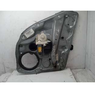 ELEVALUNAS TRASERO...