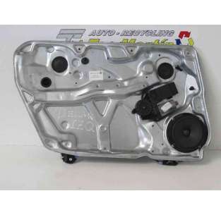 ELEVALUNAS DELANTERO...