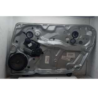 ELEVALUNAS DELANTERO...