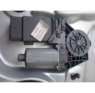 ELEVALUNAS DELANTERO... 2