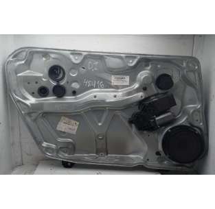 ELEVALUNAS DELANTERO...