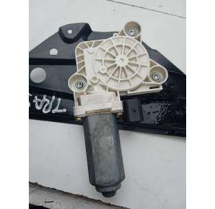 ELEVALUNAS TRASERO...