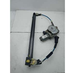 ELEVALUNAS DELANTERO...