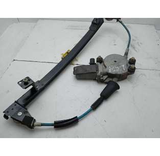 ELEVALUNAS DELANTERO...