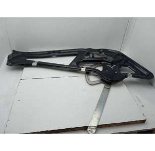 ELEVALUNAS DELANTERO...