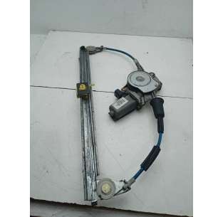 ELEVALUNAS DELANTERO...