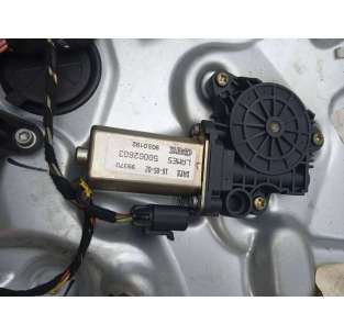 ELEVALUNAS DELANTERO... 2