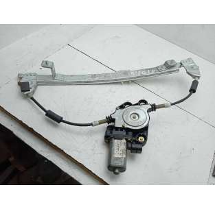 ELEVALUNAS DELANTERO...