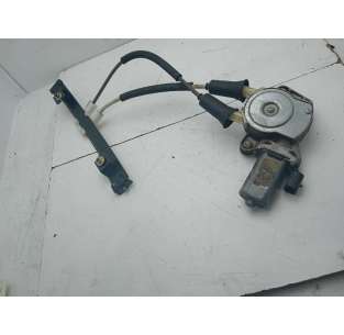 ELEVALUNAS TRASERO...