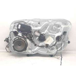 ELEVALUNAS DELANTERO...