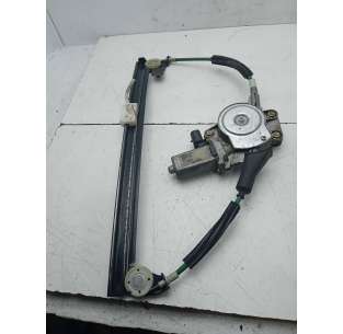 ELEVALUNAS DELANTERO...