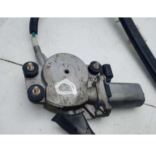 ELEVALUNAS DELANTERO... 2