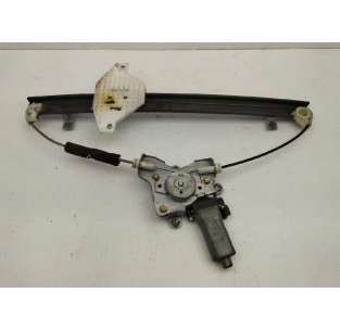 ELEVALUNAS TRASERO DERECHO...