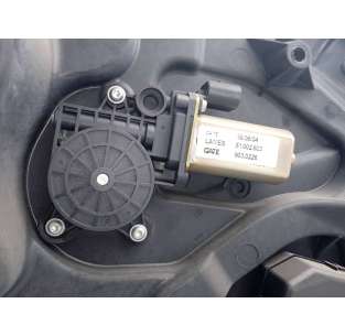 ELEVALUNAS DELANTERO... 2