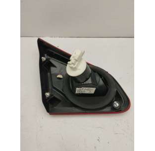 PILOTO TRASERO DERECHO... 2