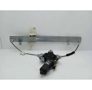 ELEVALUNAS DELANTERO...