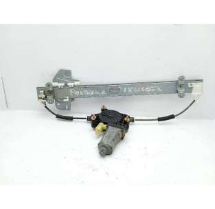 ELEVALUNAS TRASERO...