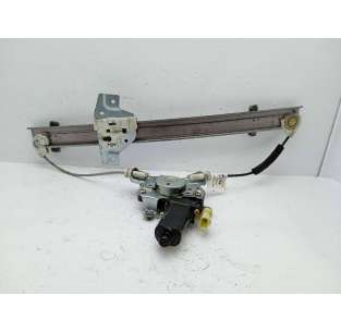 ELEVALUNAS DELANTERO... 2