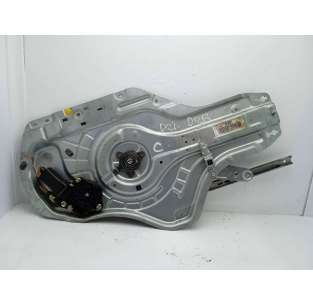 ELEVALUNAS DELANTERO...