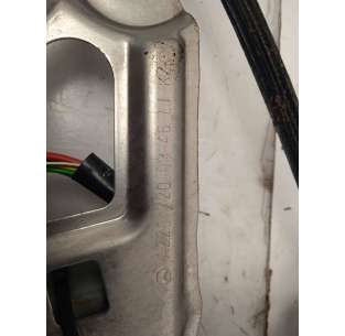 ELEVALUNAS DELANTERO... 2