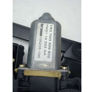 ELEVALUNAS DELANTERO... 2