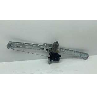 ELEVALUNAS DELANTERO...