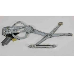 ELEVALUNAS DELANTERO...