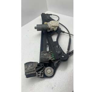 ELEVALUNAS DELANTERO...