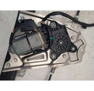 ELEVALUNAS TRASERO... 2